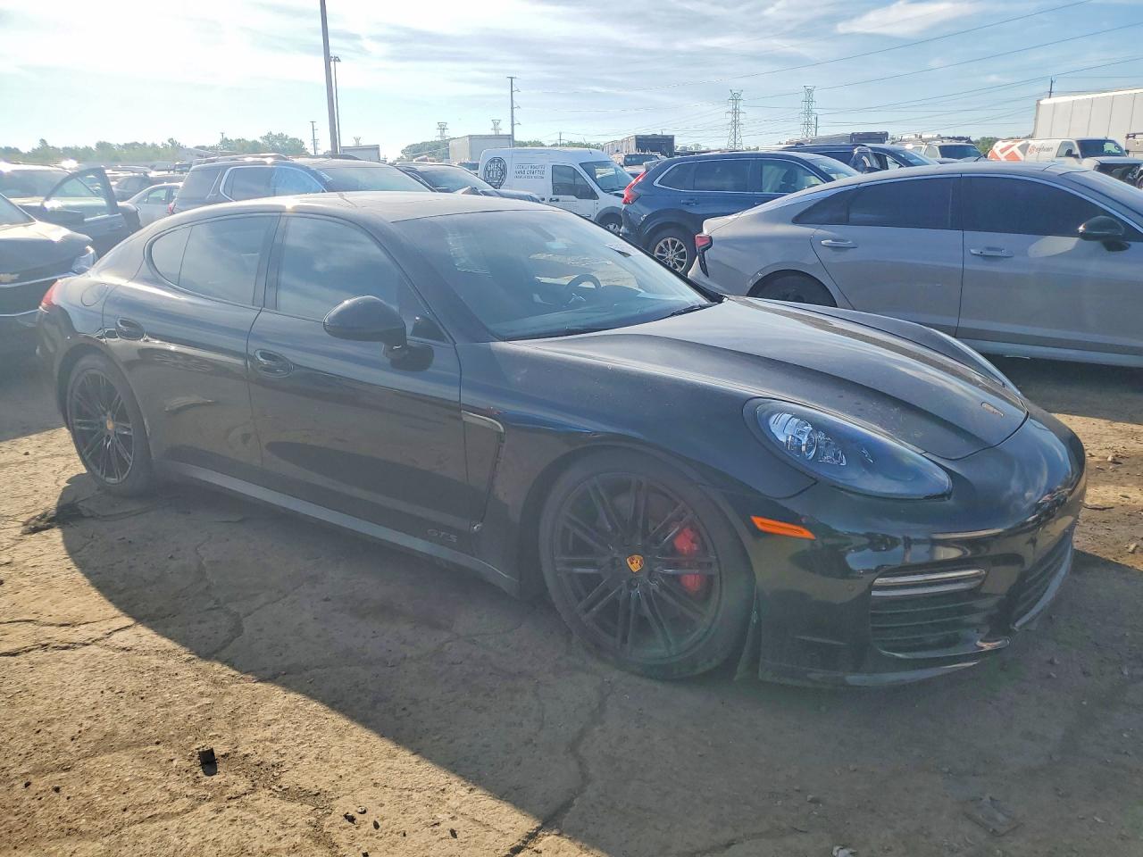 2016 PORSCHE PANAMERA