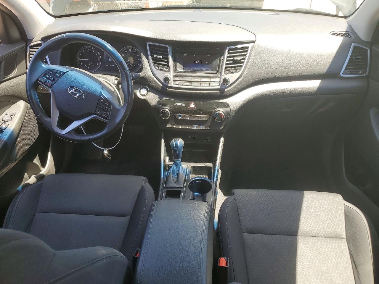2017 HYUNDAI TUCSON