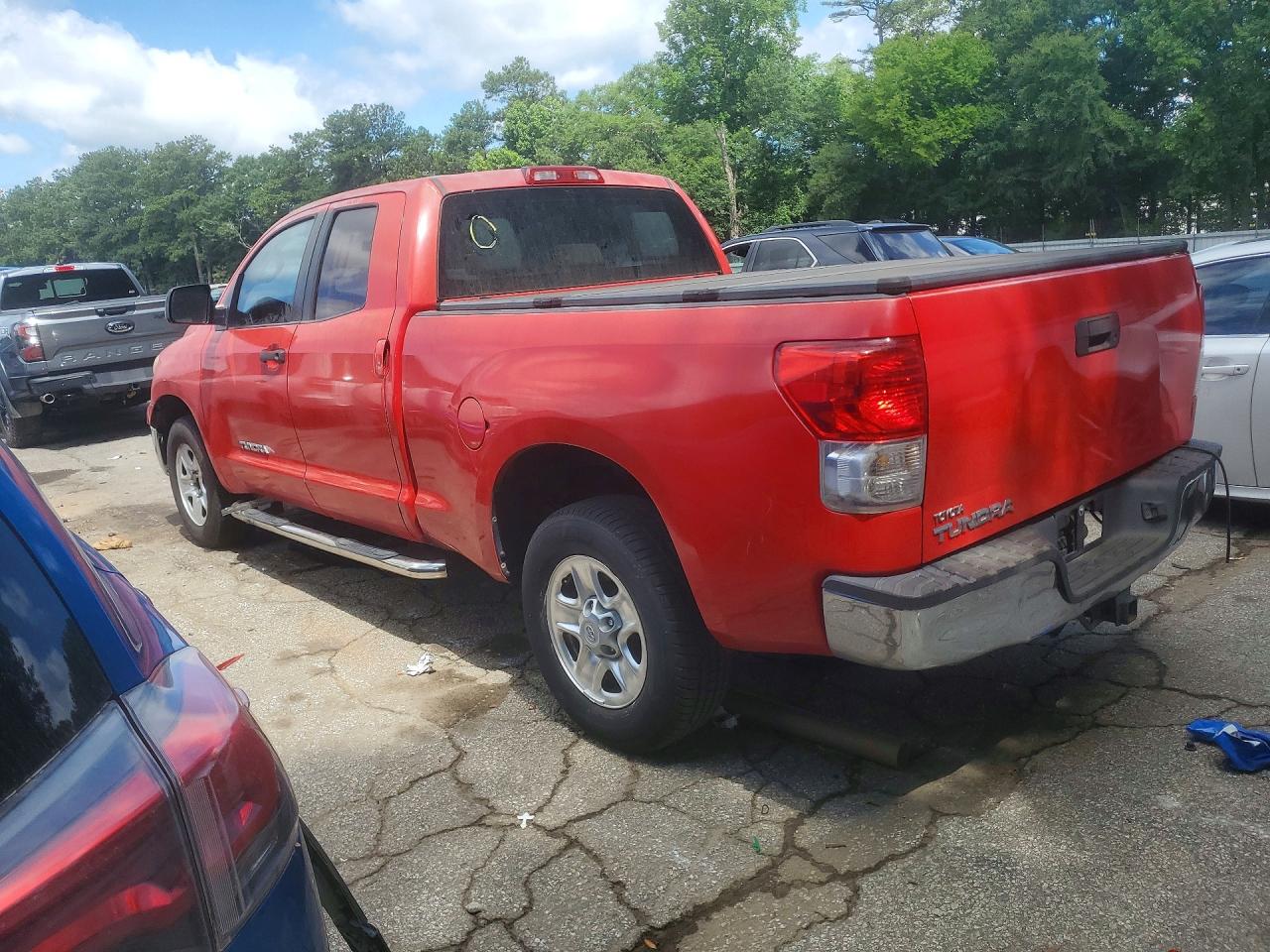 2011 TOYOTA TUNDRA