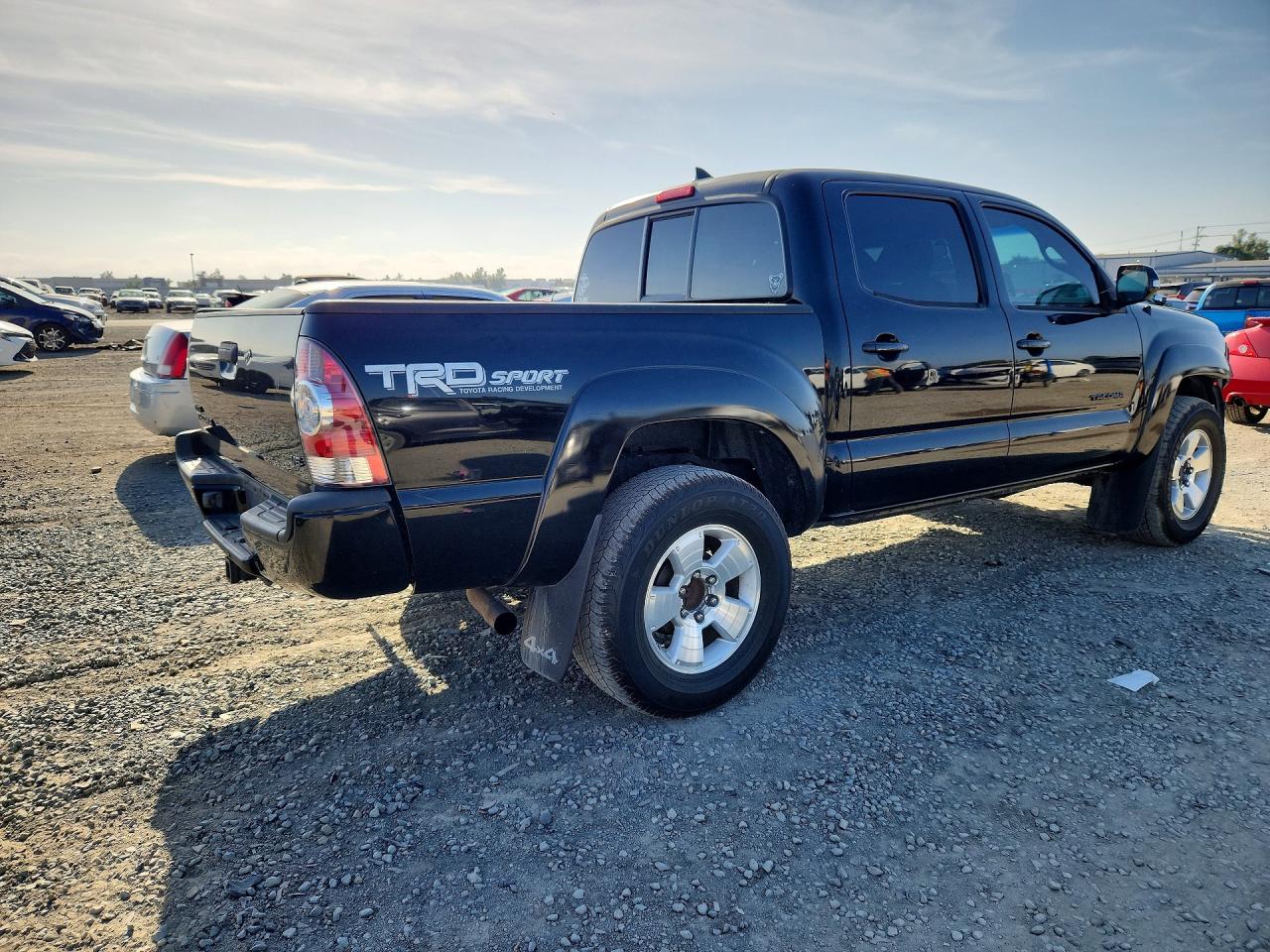 2015 TOYOTA TACOMA