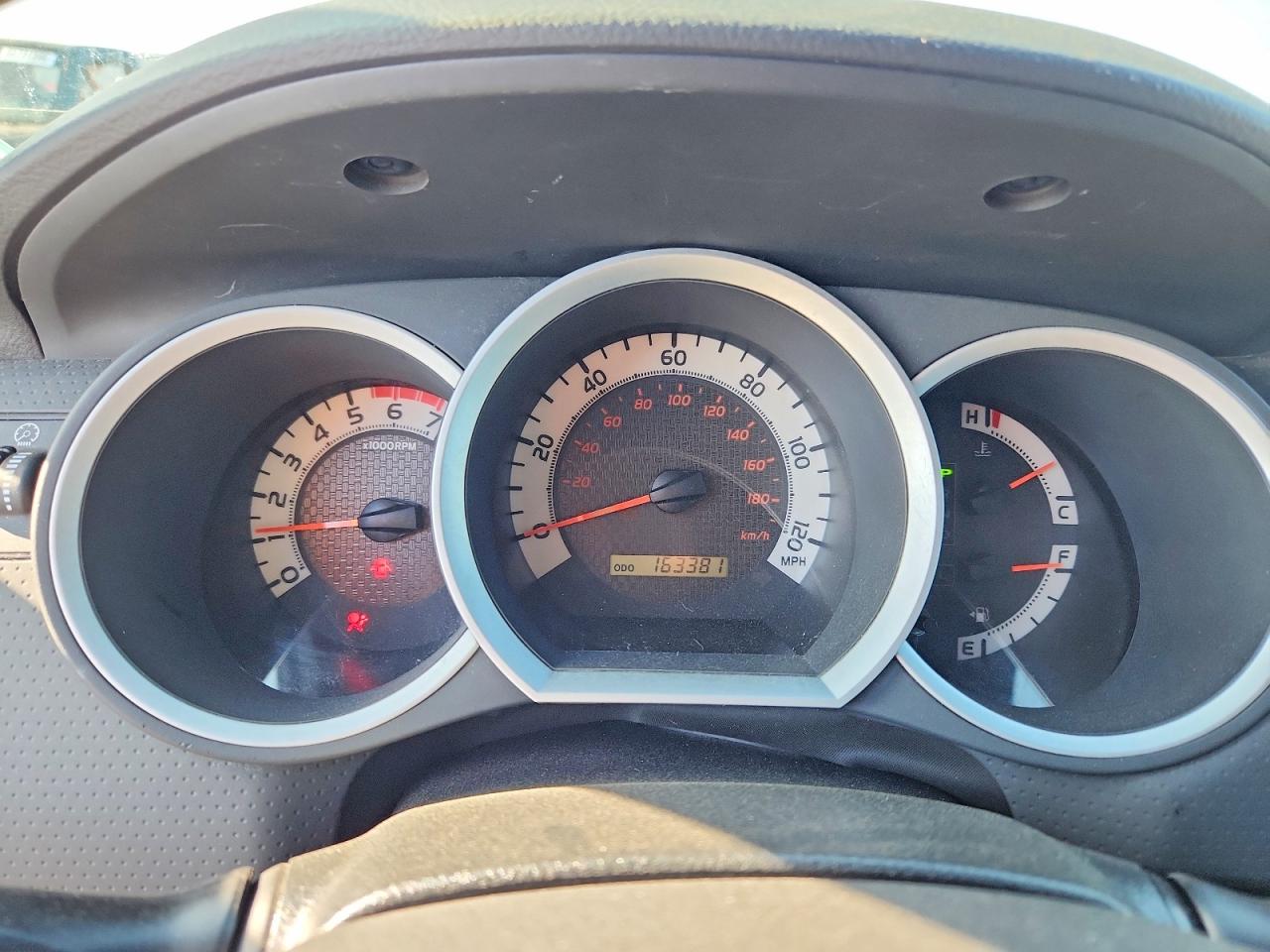 2015 TOYOTA TACOMA