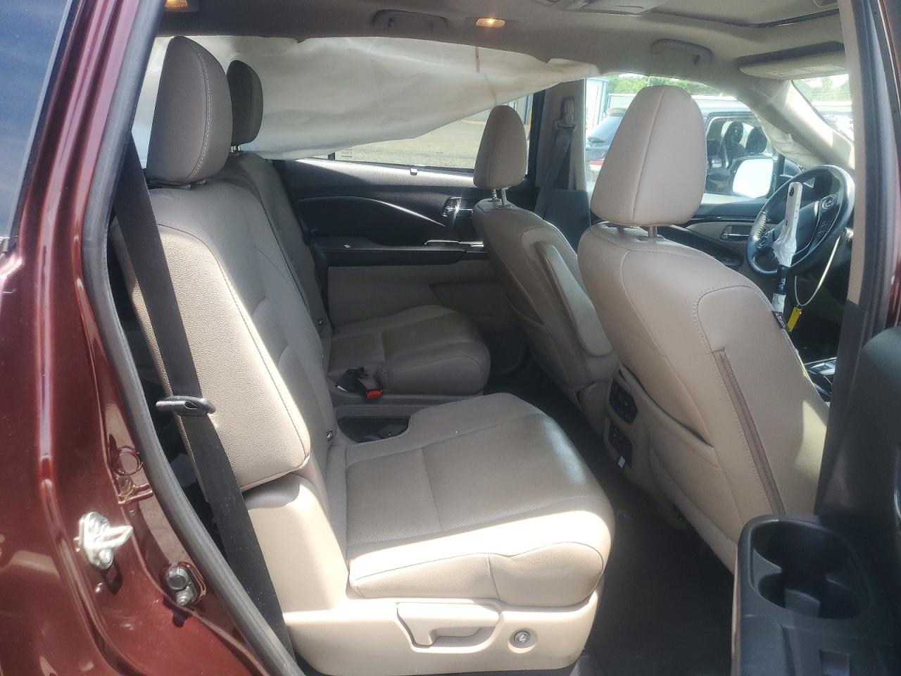2017 HONDA PILOT