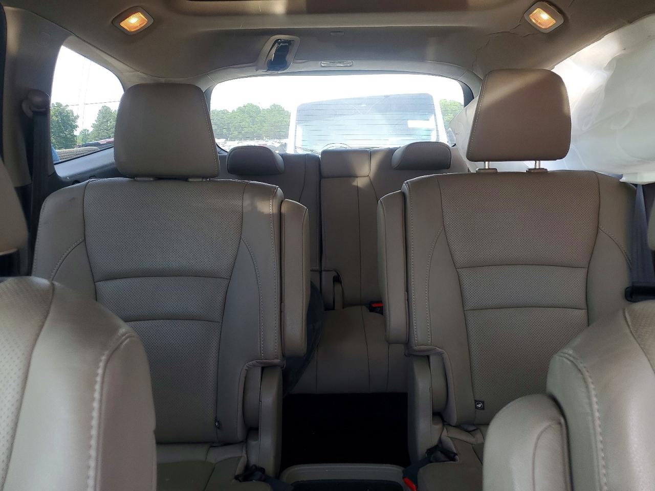 2017 HONDA PILOT
