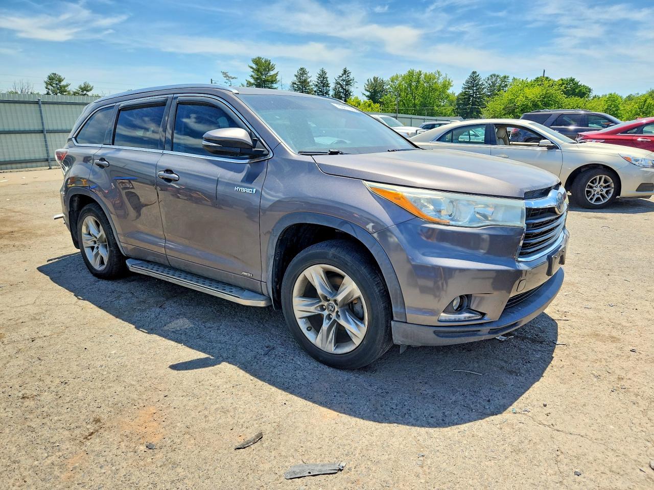 2016 TOYOTA HIGHLANDER