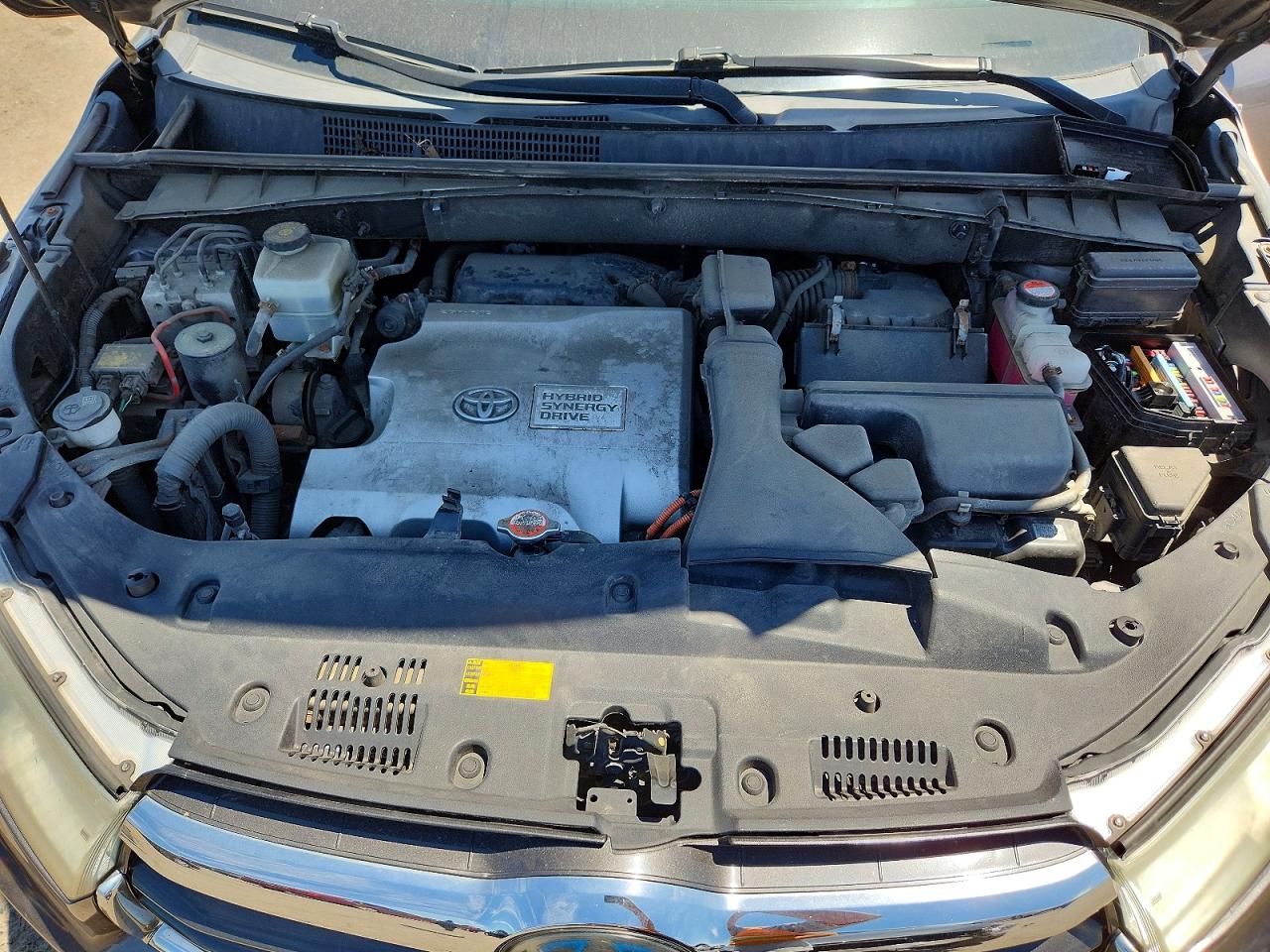2016 TOYOTA HIGHLANDER