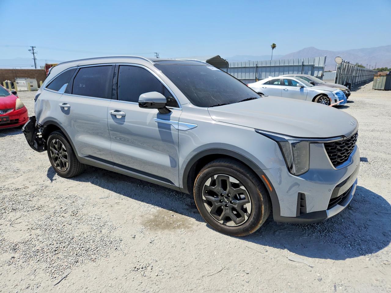 2025 KIA SORENTO