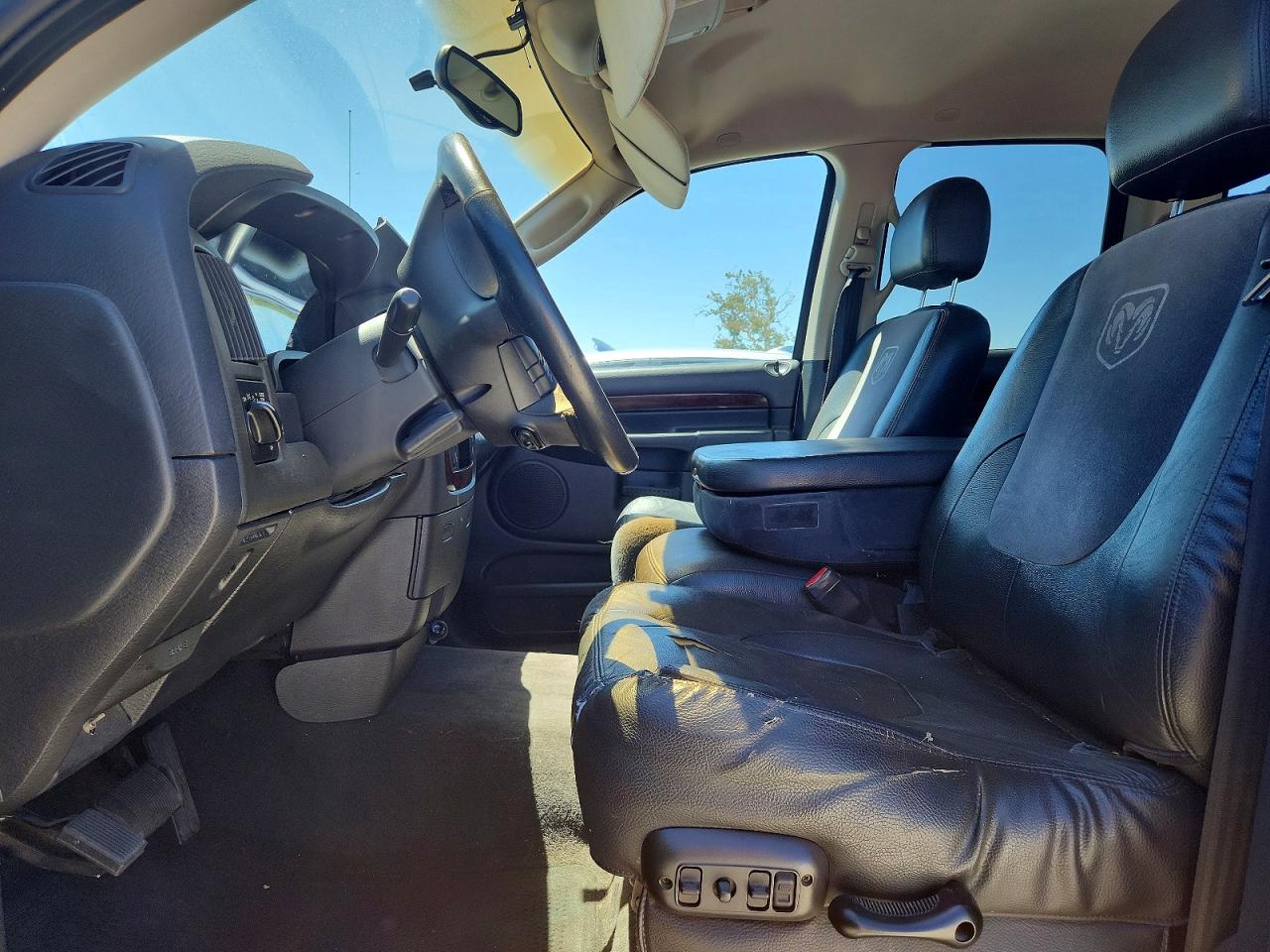 2002 DODGE RAM 1500