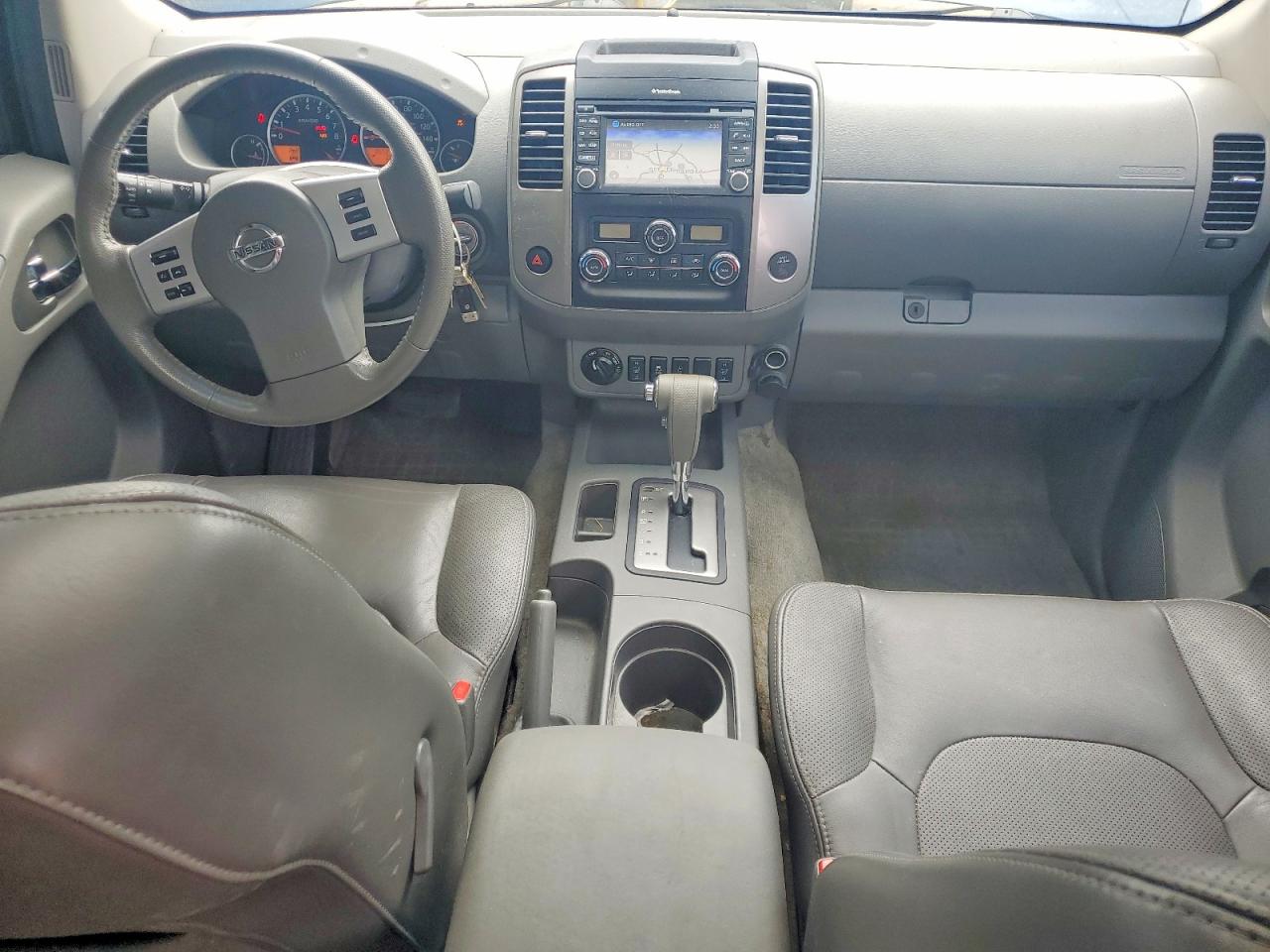 2016 NISSAN FRONTIER