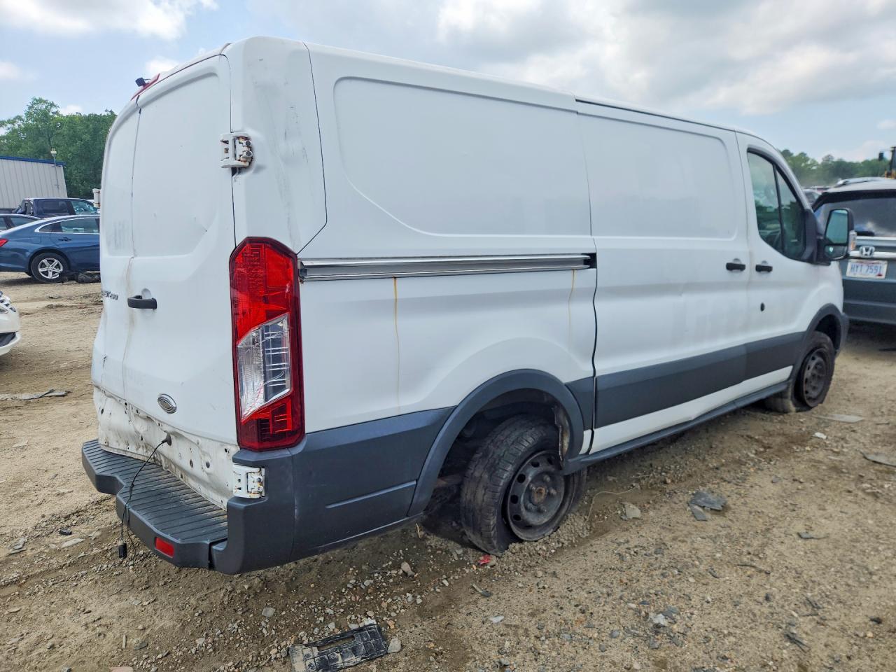 2015 FORD TRANSIT