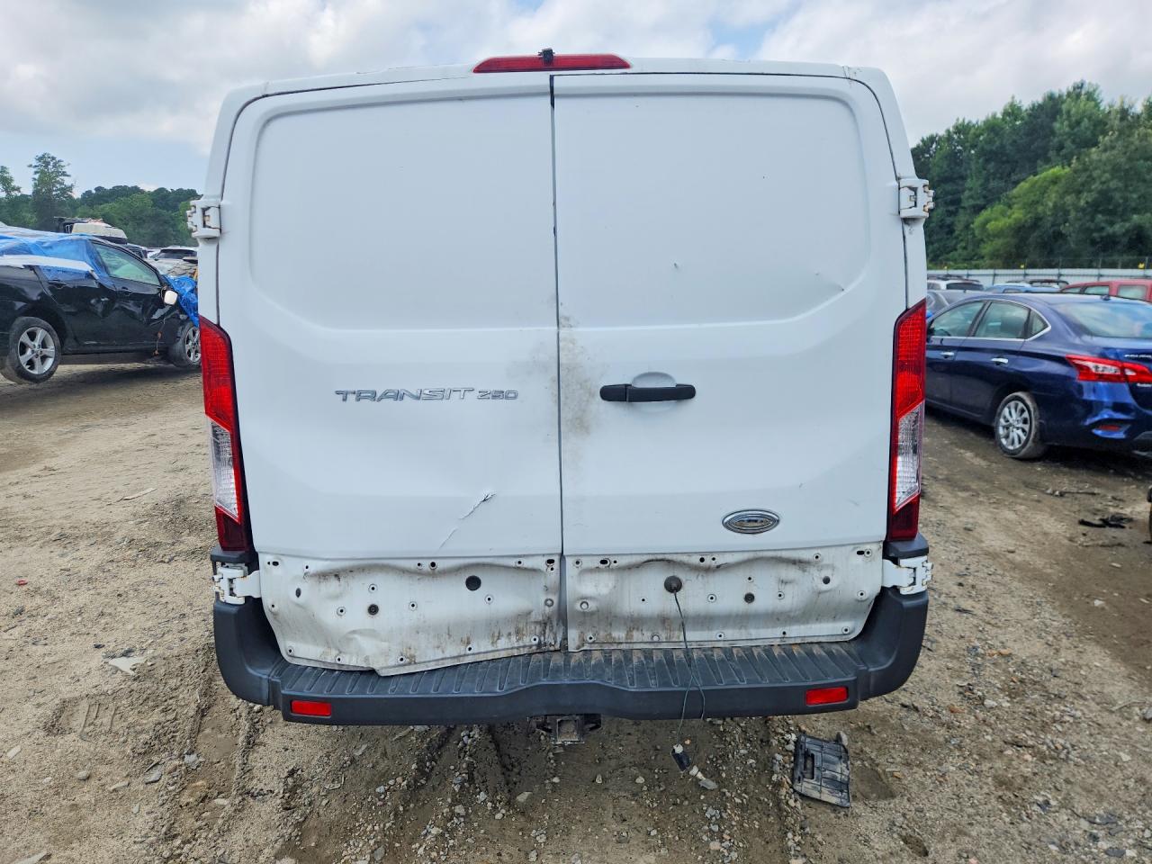2015 FORD TRANSIT