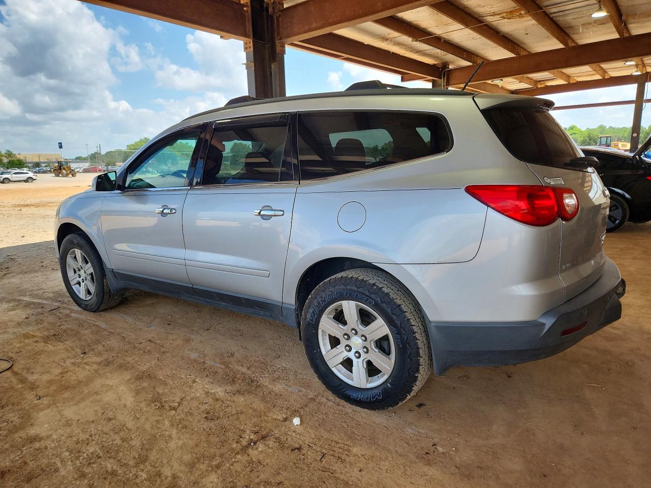 2011 CHEVROLET TRAVERSE