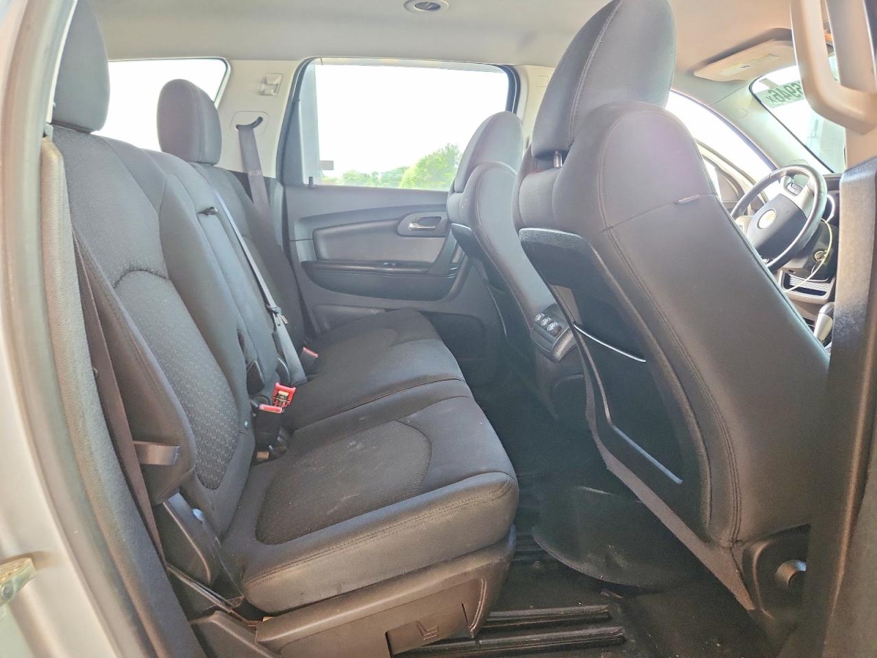 2011 CHEVROLET TRAVERSE