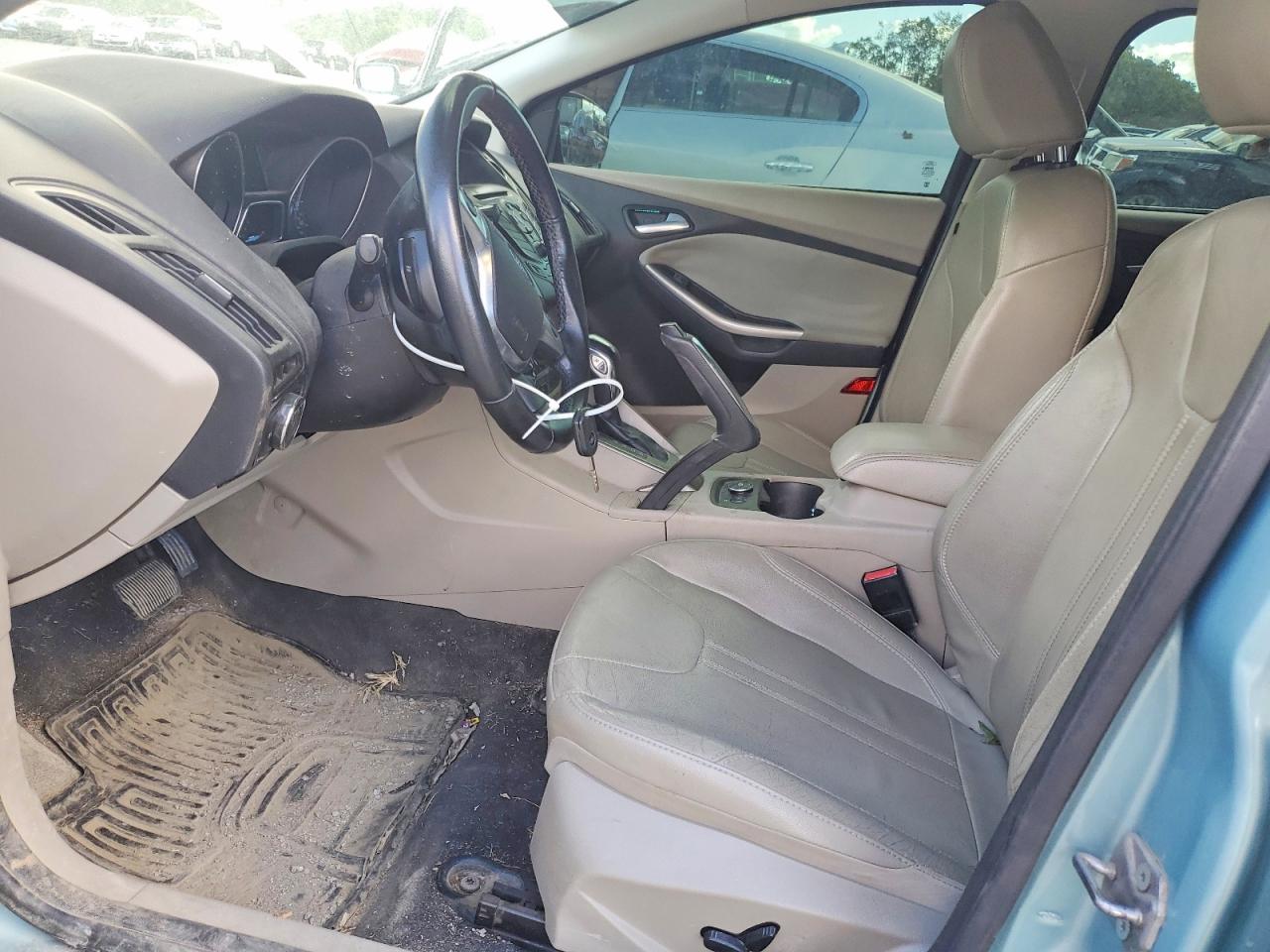 2012 FORD FOCUS