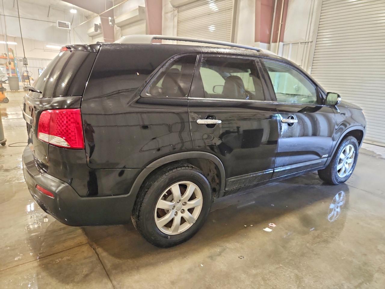 2013 KIA SORENTO