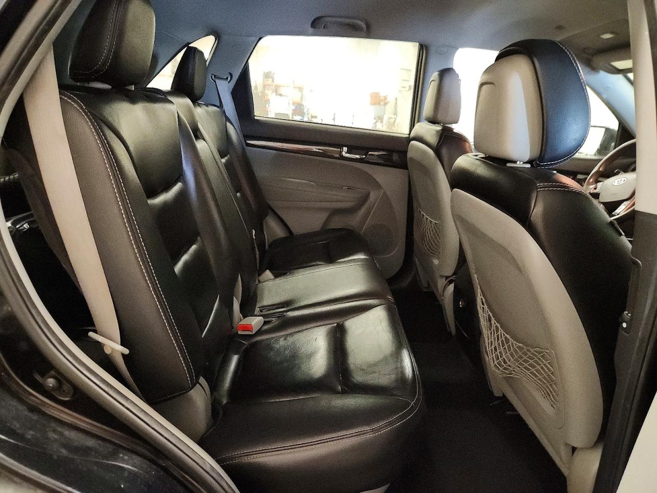 2013 KIA SORENTO