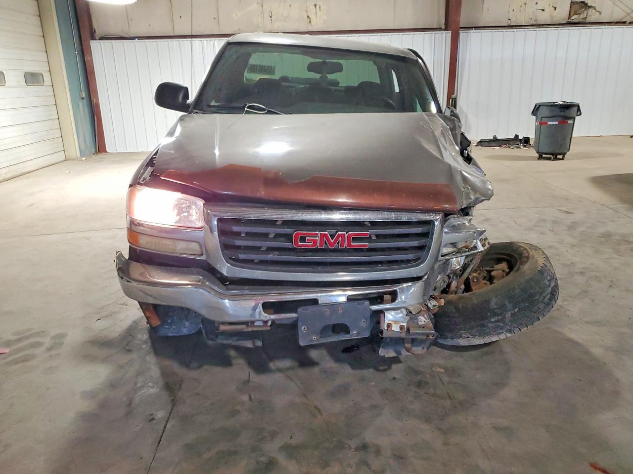 2006 GMC SIERRA