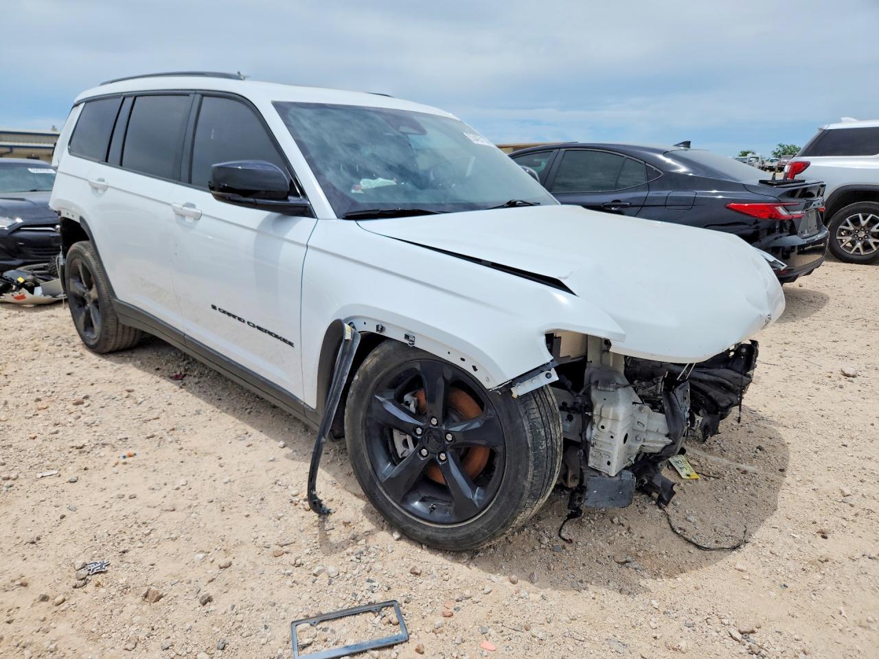 2023 JEEP CHEROKEE