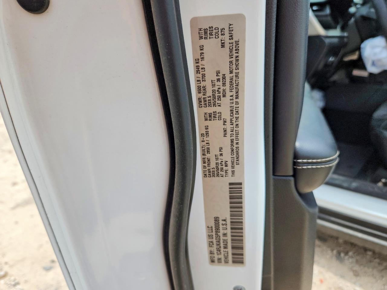 2023 JEEP CHEROKEE