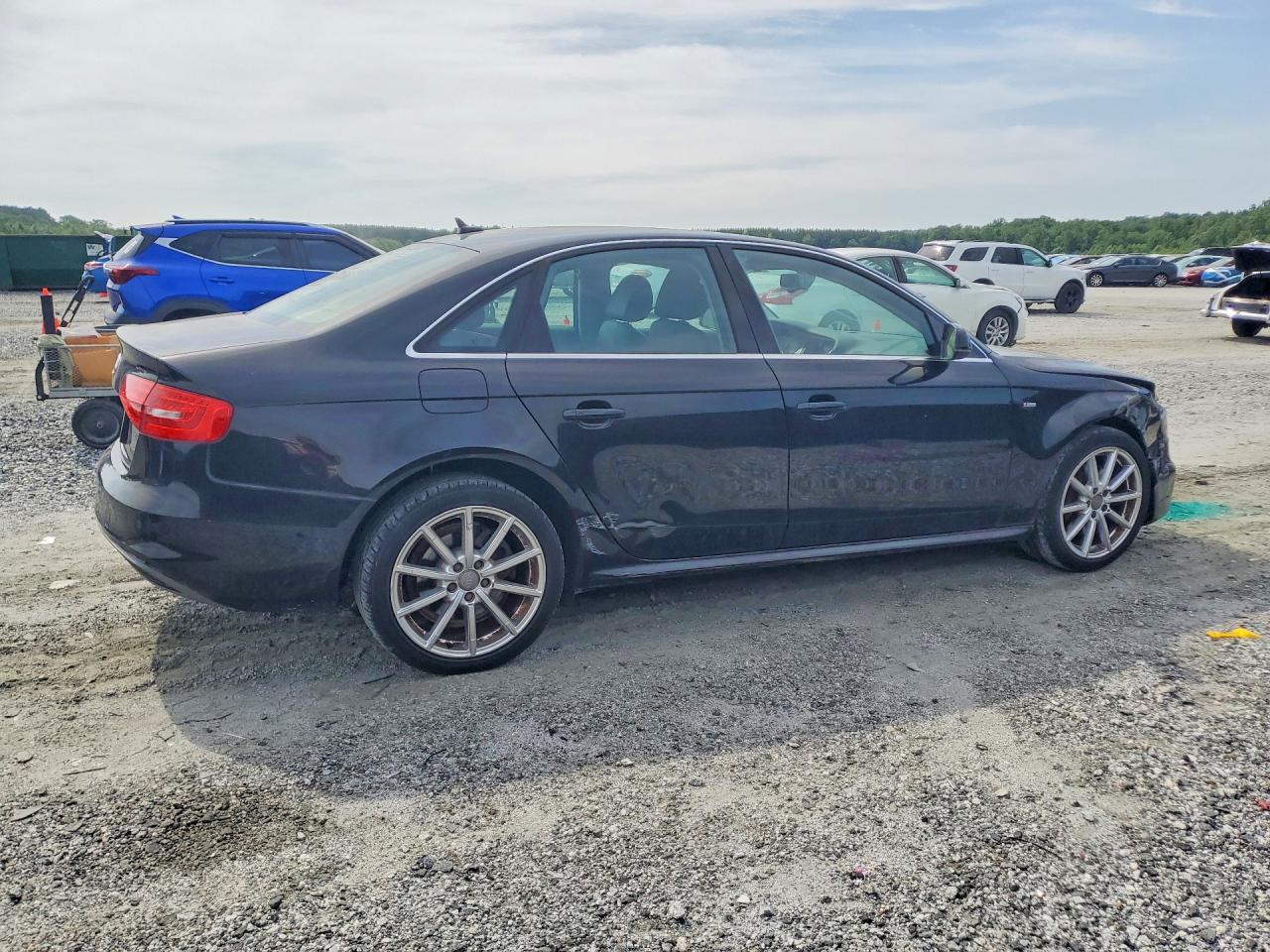 2015 AUDI A4