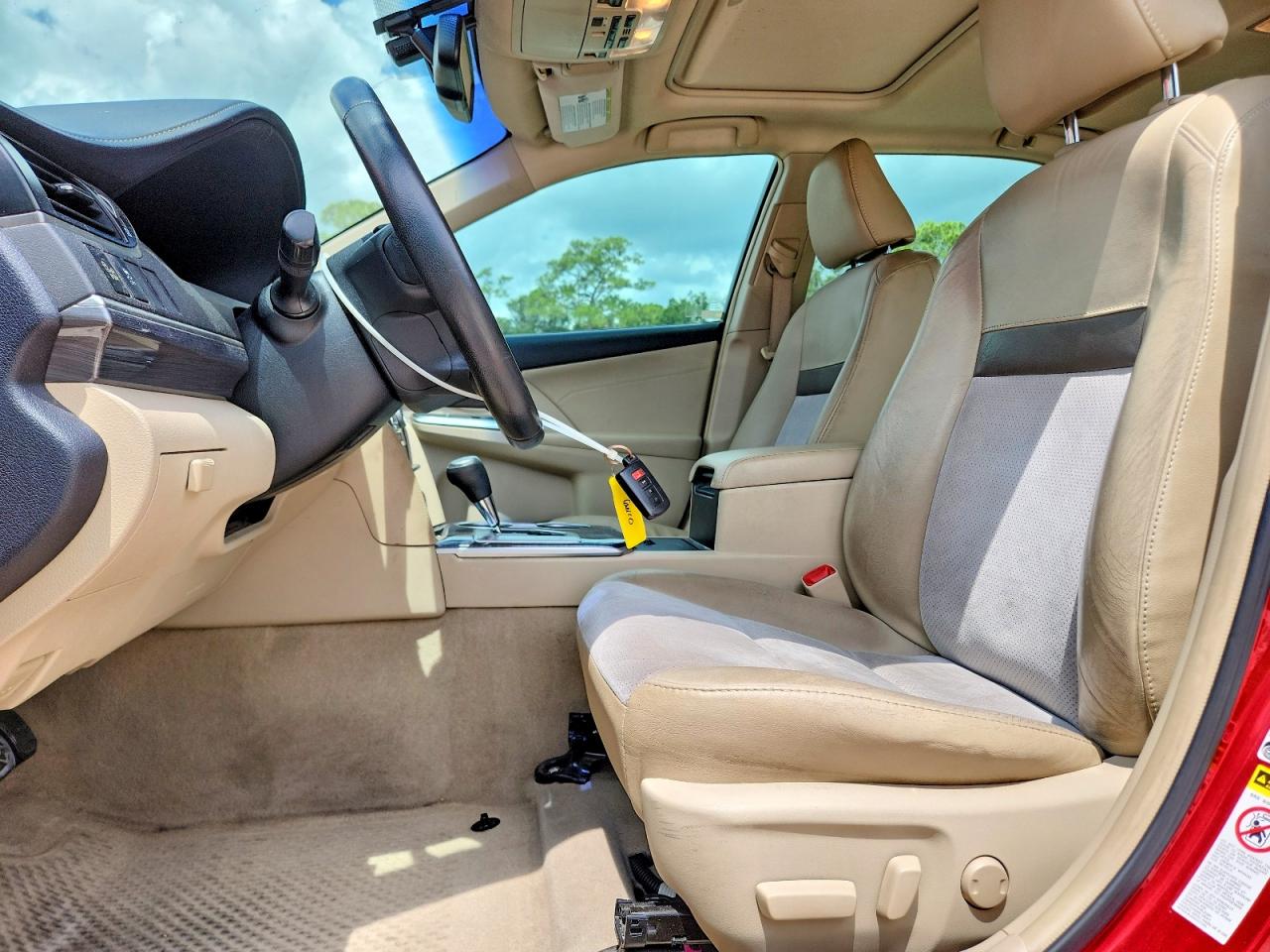 2013 TOYOTA CAMRY SOLA