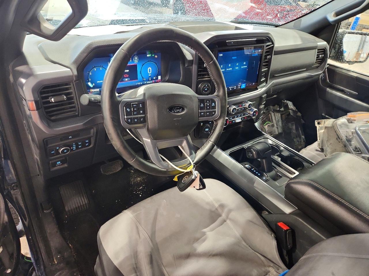 2025 FORD F150