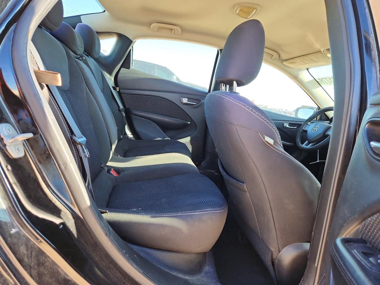 2015 DODGE DART