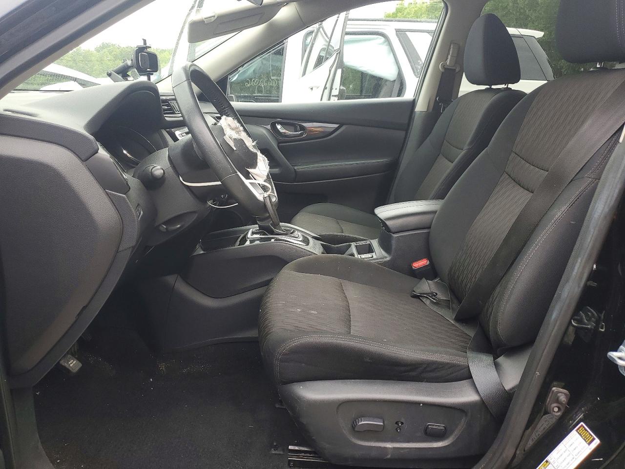 2017 NISSAN ROGUE