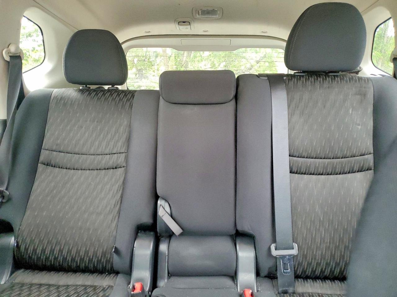 2017 NISSAN ROGUE