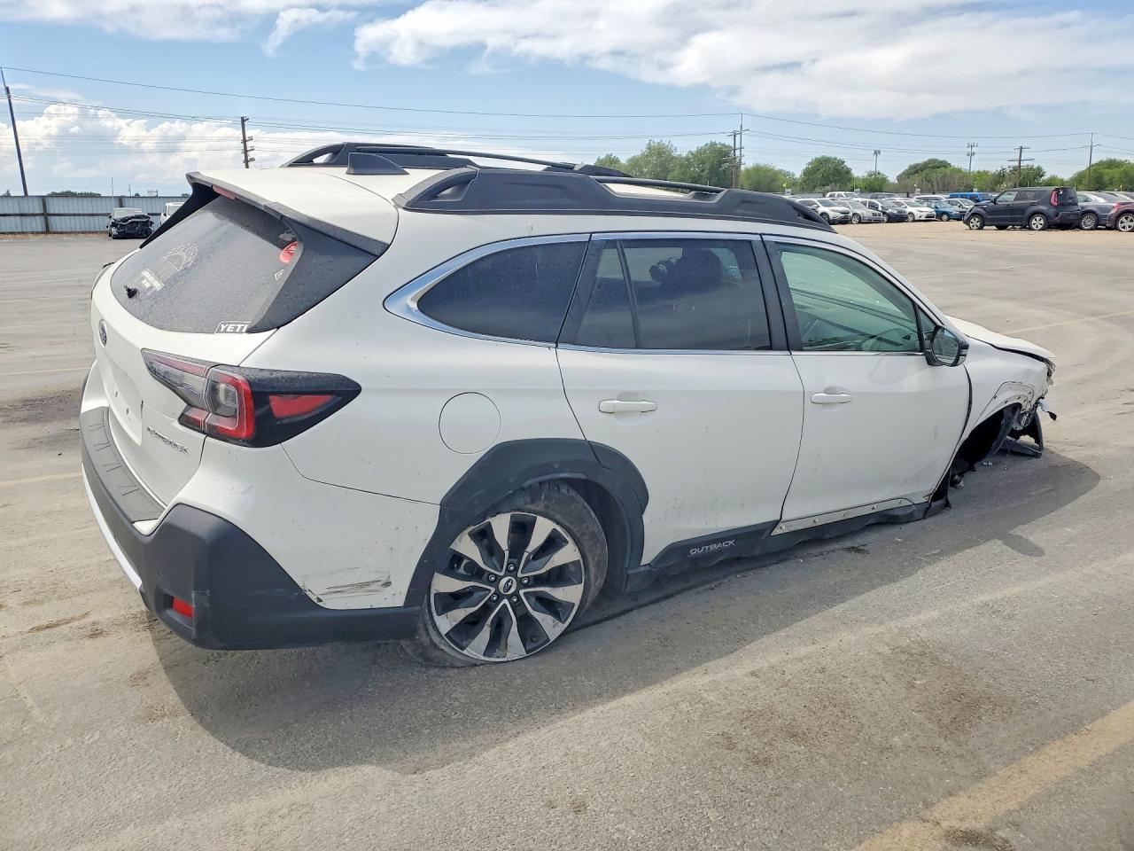 2025 SUBARU OUTBACK