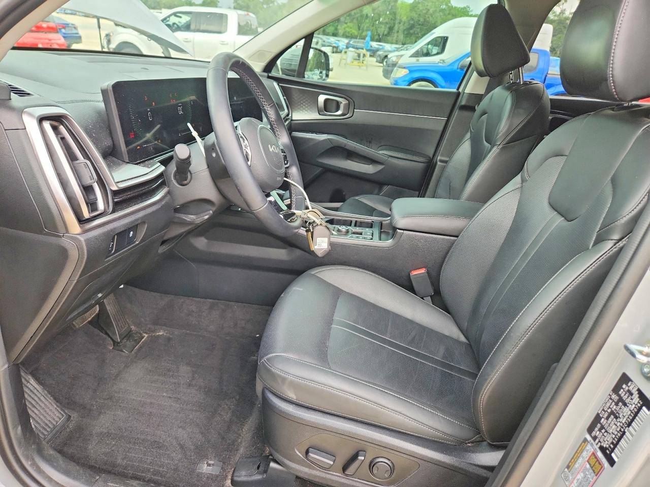 2025 KIA SORENTO