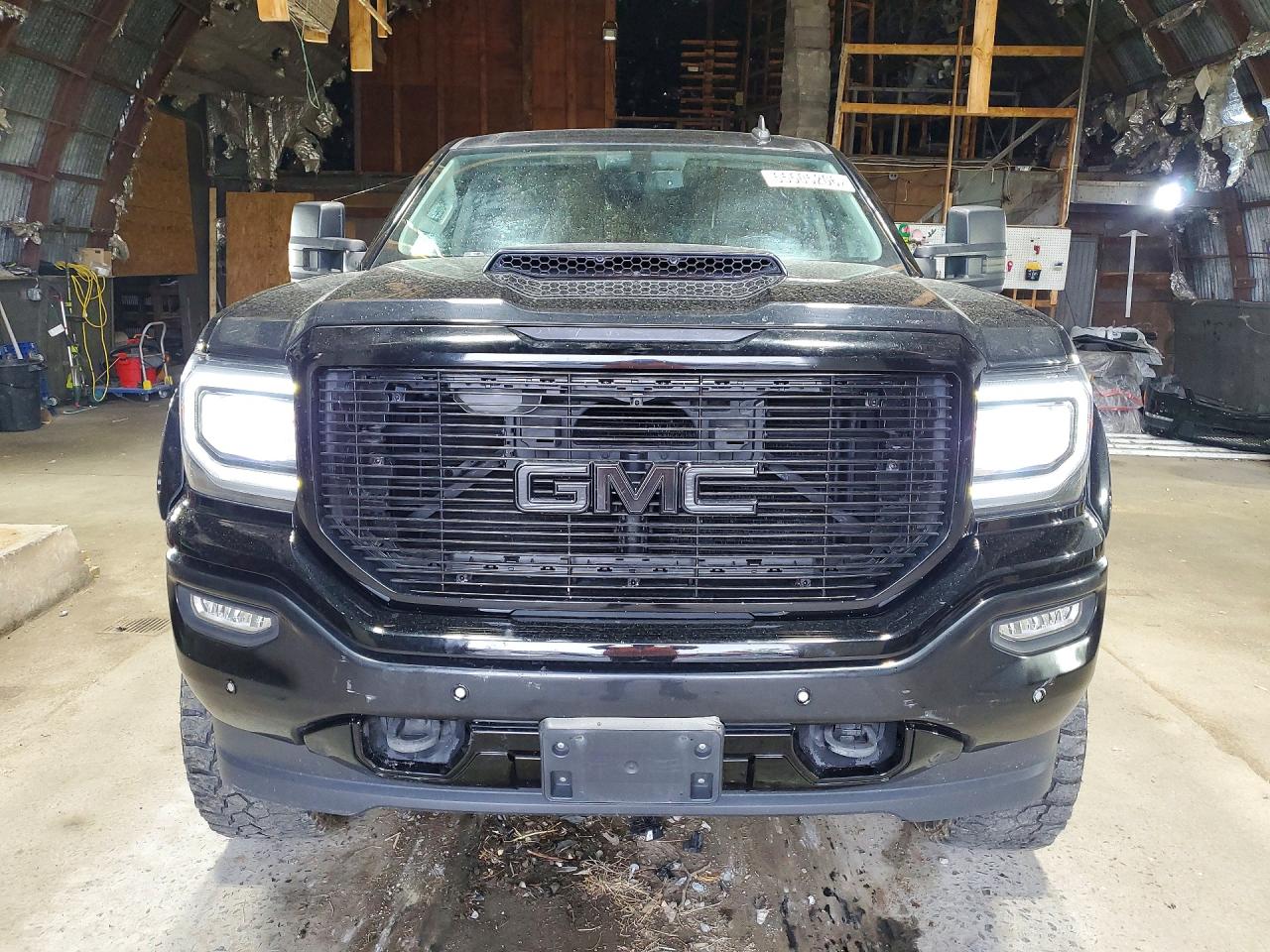 2017 GMC SIERRA
