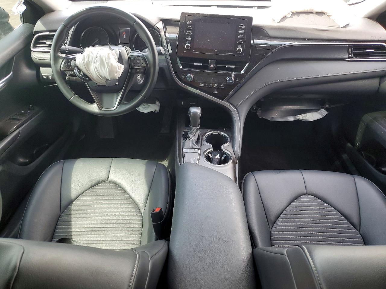 2024 TOYOTA CAMRY