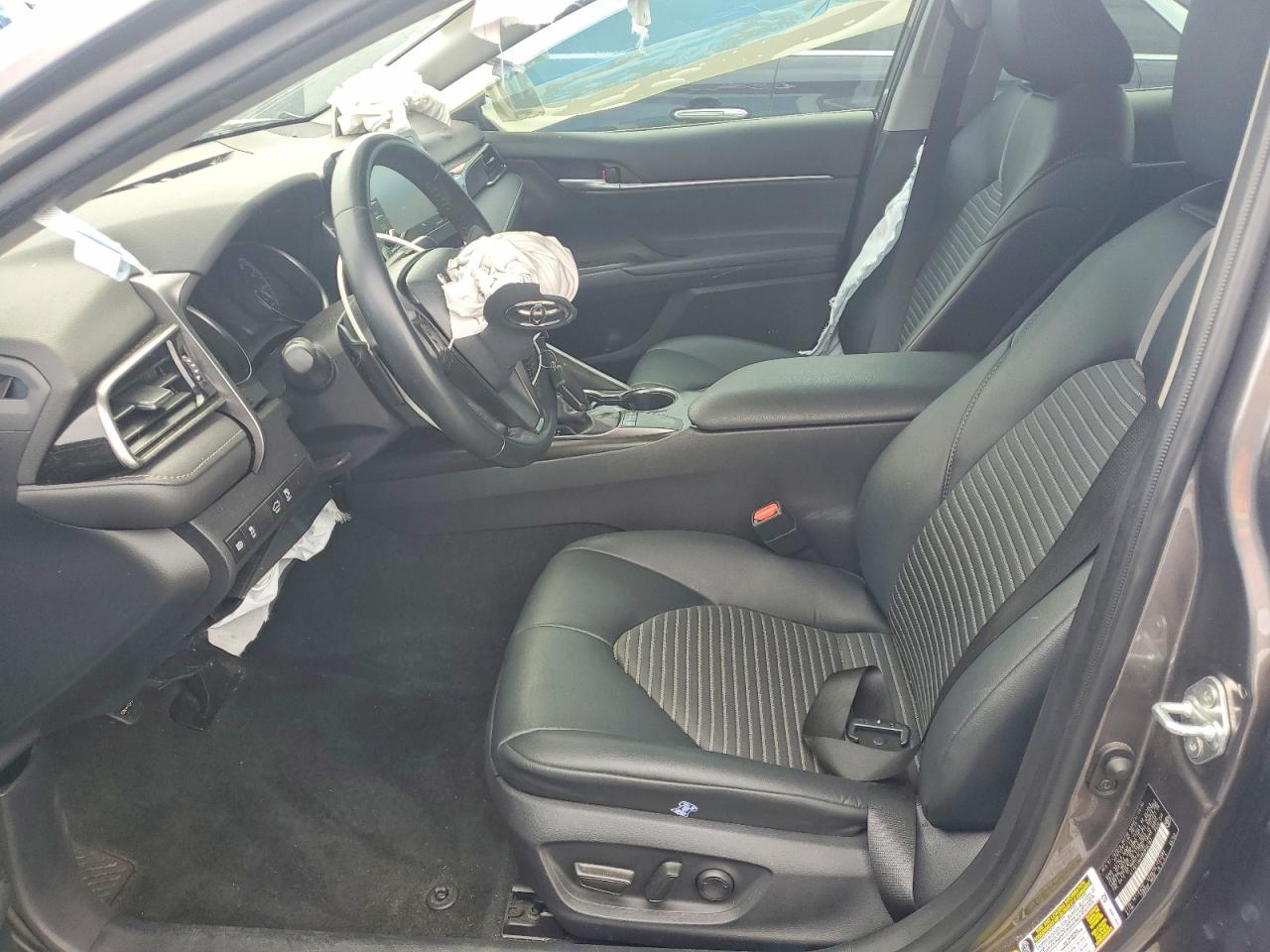 2024 TOYOTA CAMRY