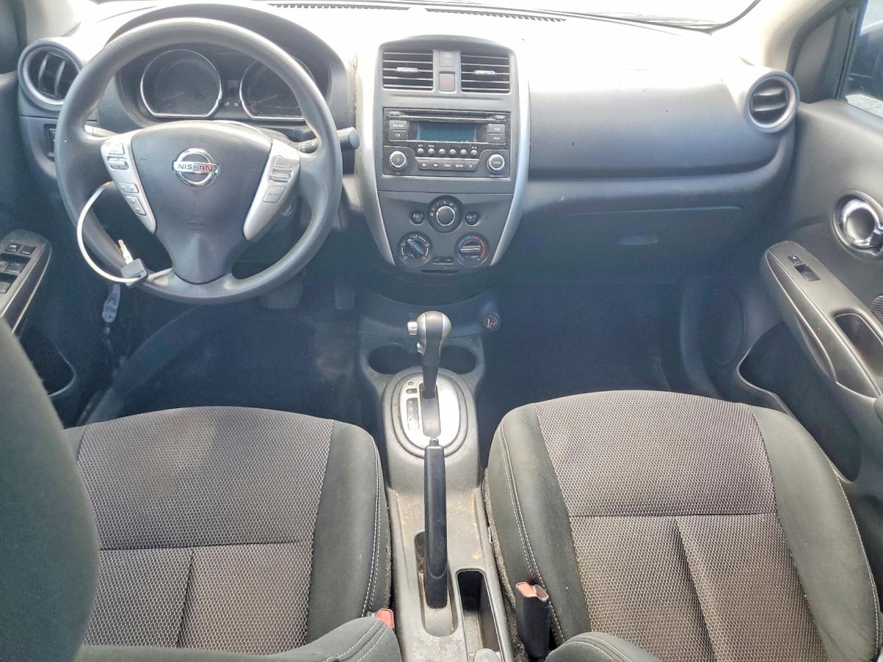 2017 NISSAN VERSA