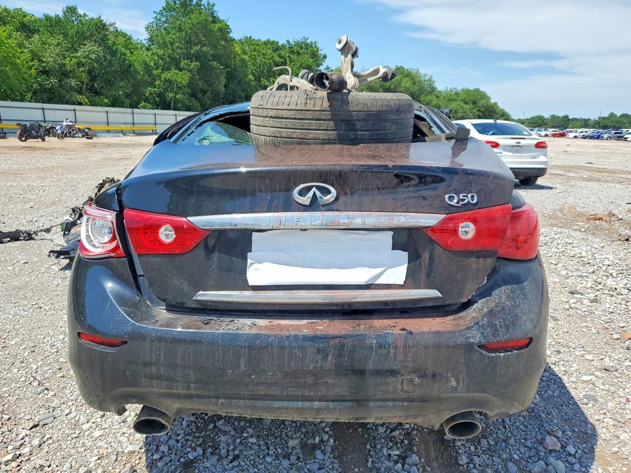 2015 INFINITI Q50