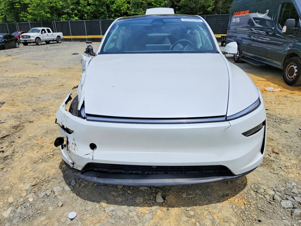 2026 TESLA MODEL Y