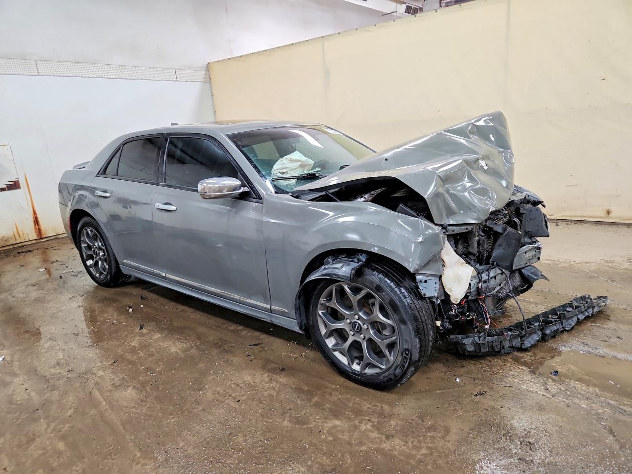 2017 CHRYSLER 300