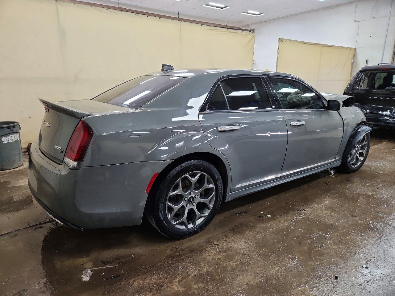 2017 CHRYSLER 300