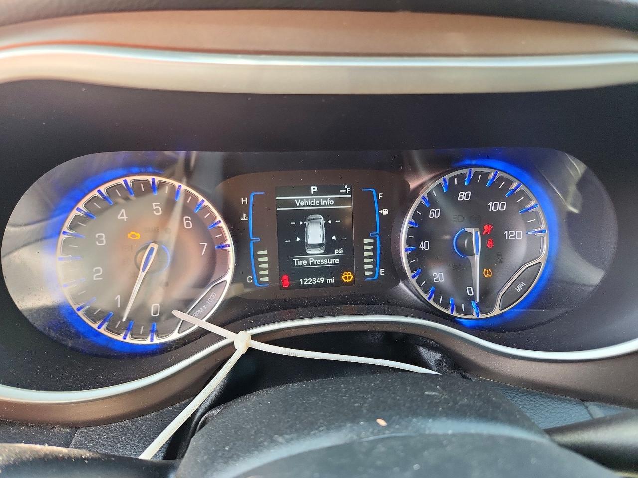 2017 CHRYSLER PACIFICA
