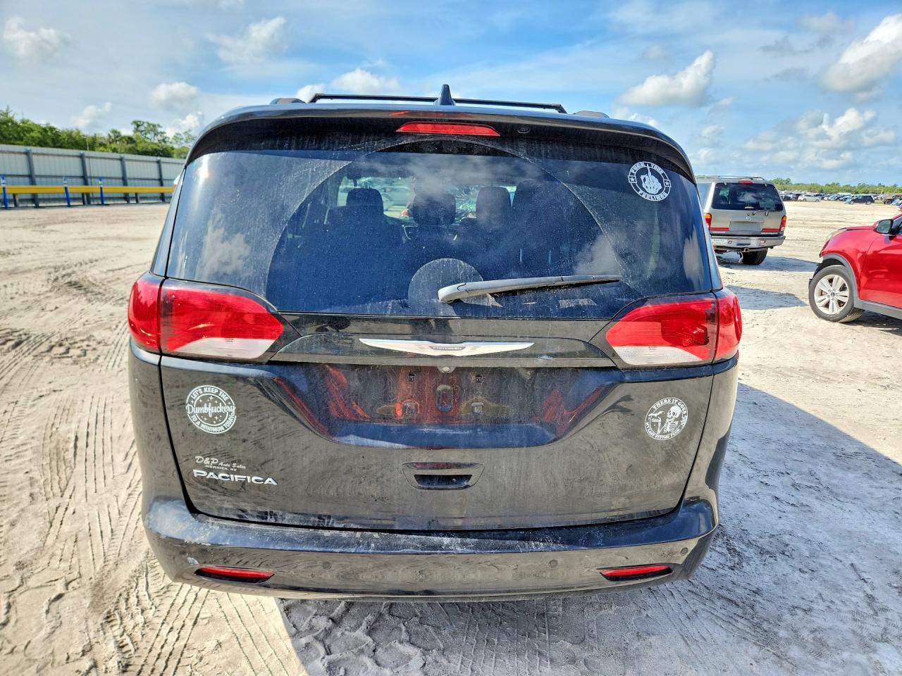 2017 CHRYSLER PACIFICA