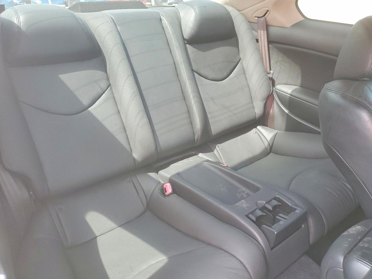 2013 INFINITI G37