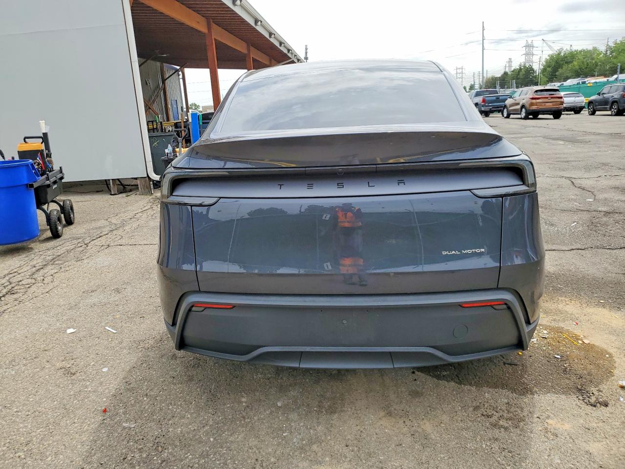 2026 TESLA MODEL Y