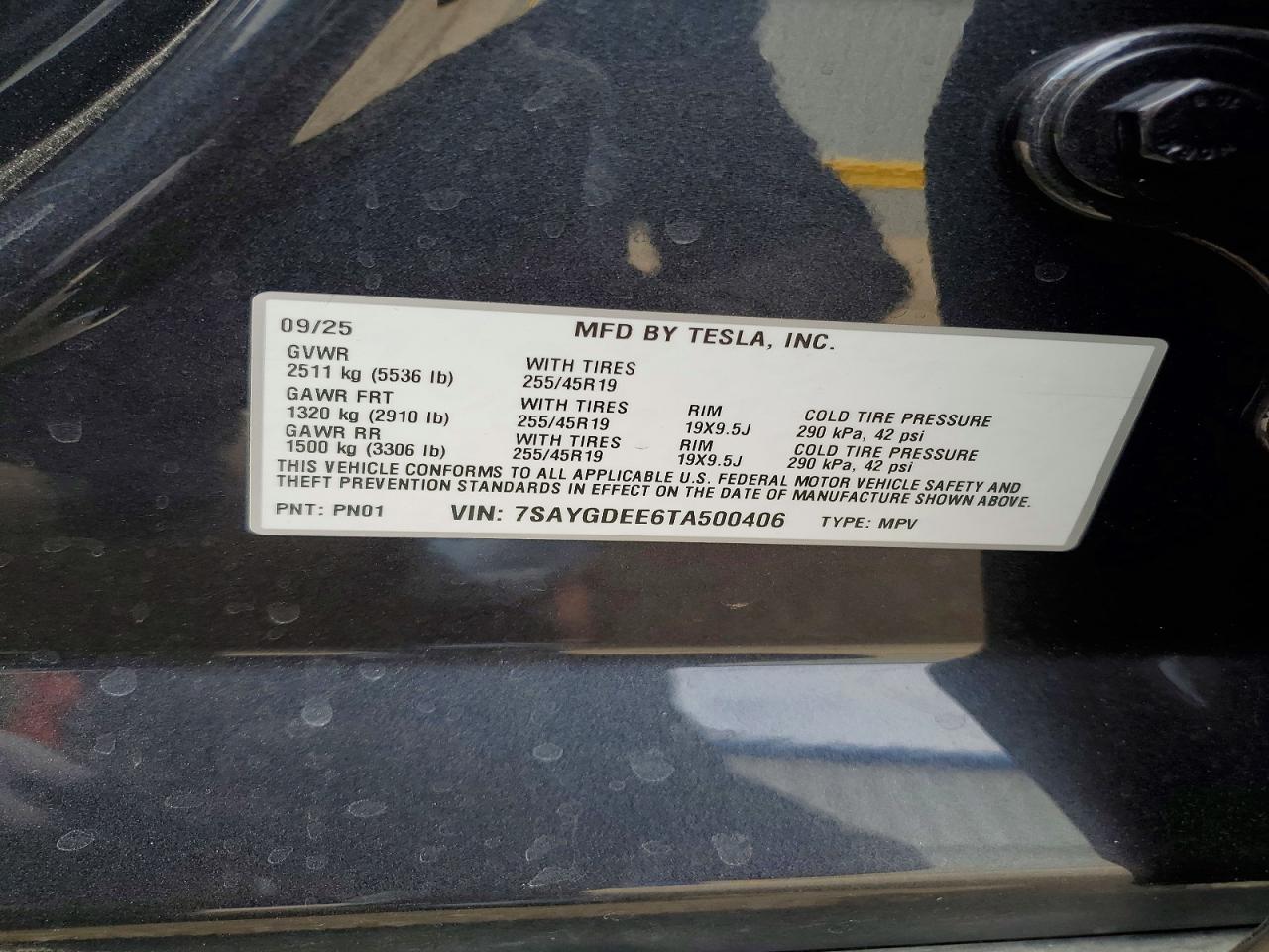 2026 TESLA MODEL Y