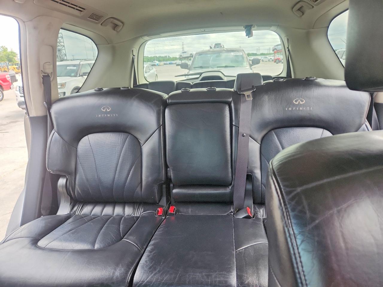 2011 INFINITI QX56