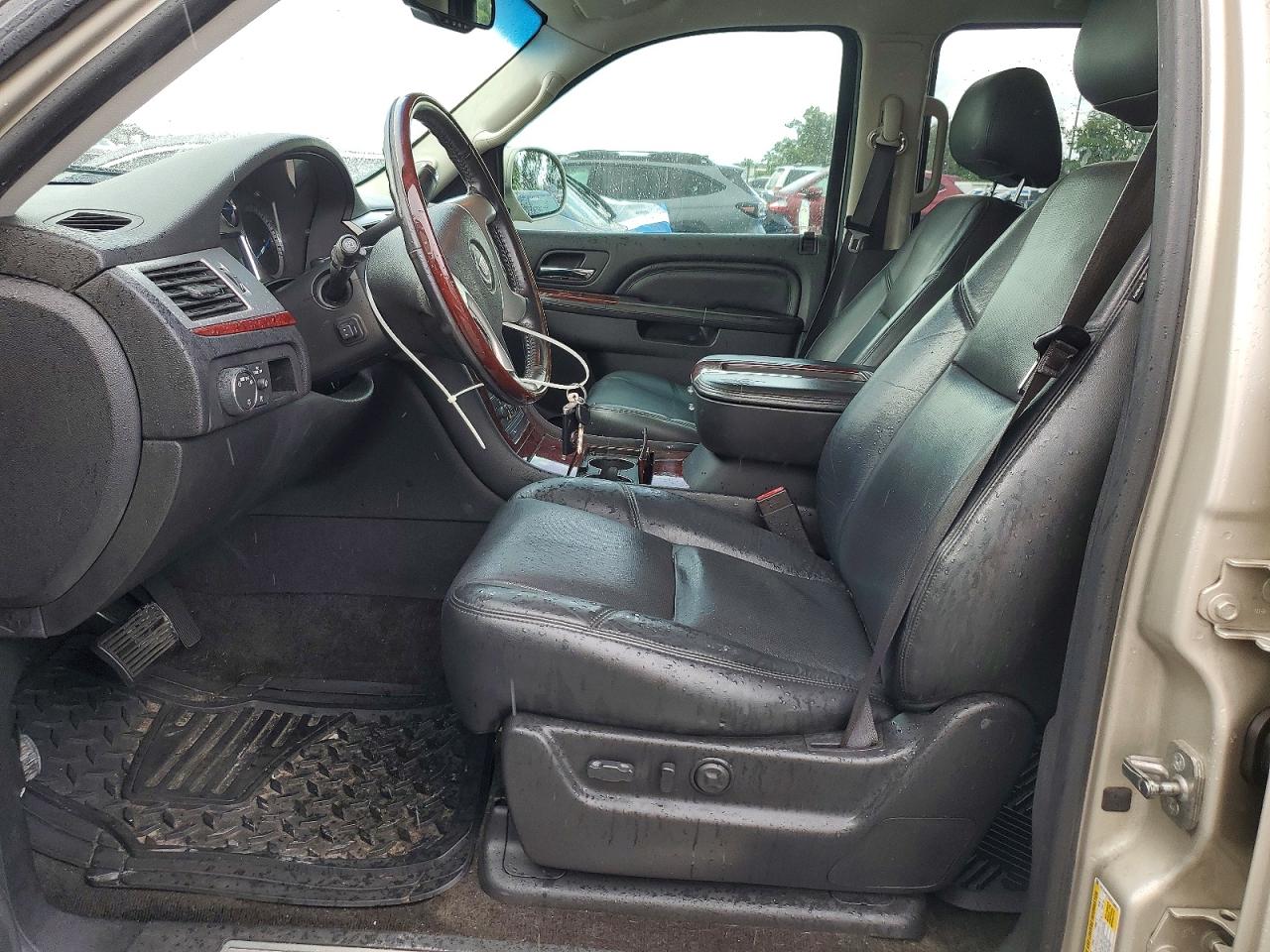 2013 CADILLAC ESCALADE