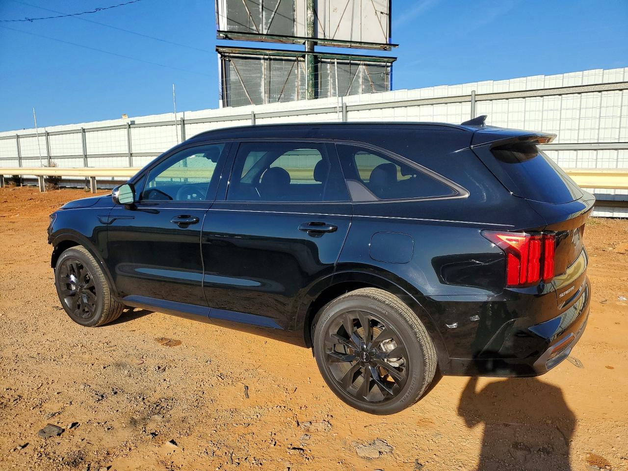 2023 KIA SORENTO