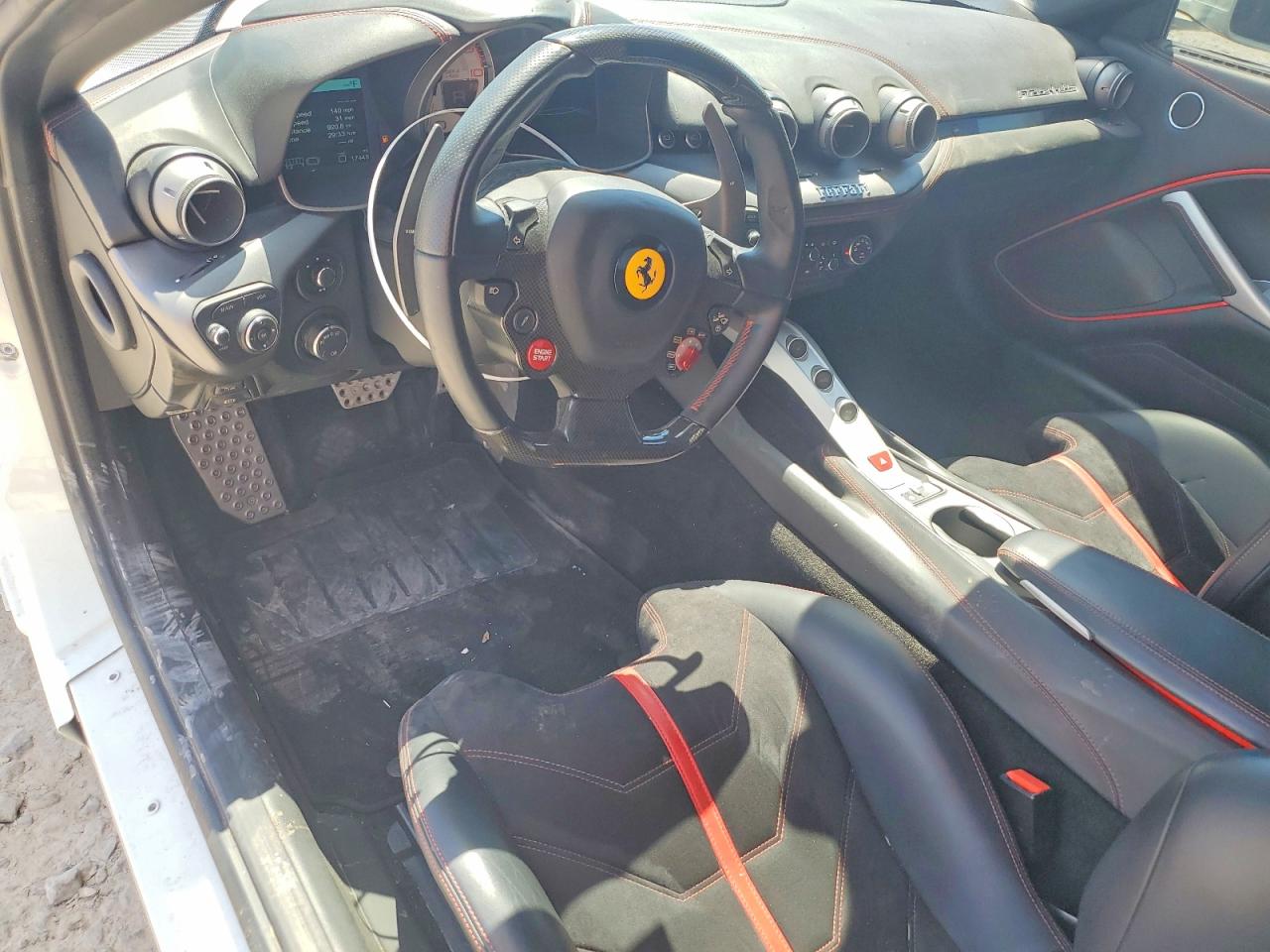 2014 FERRARI F12