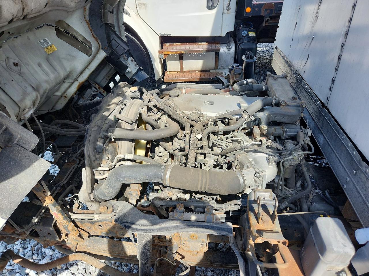 2017 ISUZU NPR