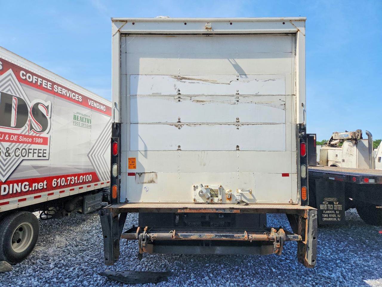 2017 ISUZU NPR