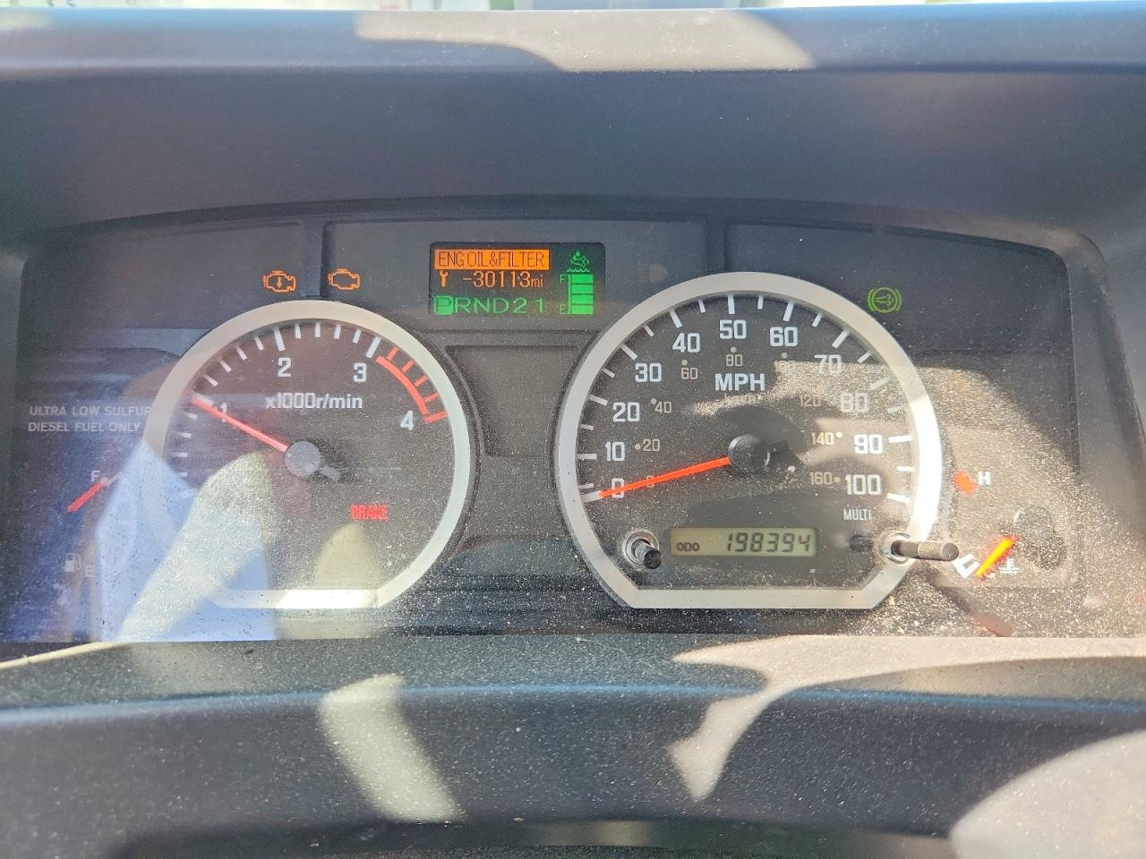 2017 ISUZU NPR